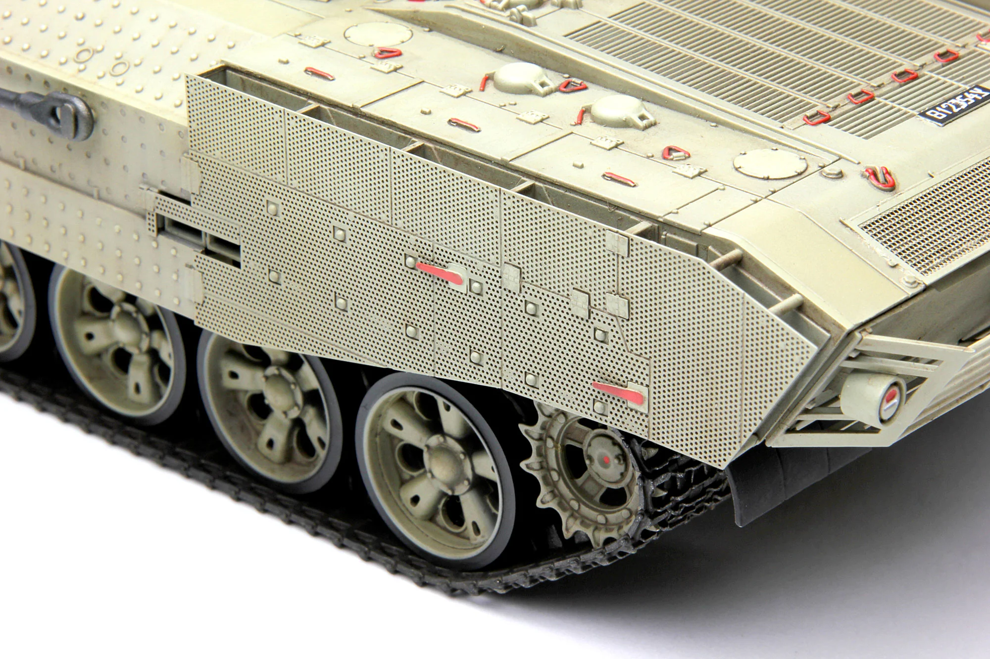 Meng 1/35 Israel heavy armoured personnel carrier Achzarit early - Image 7