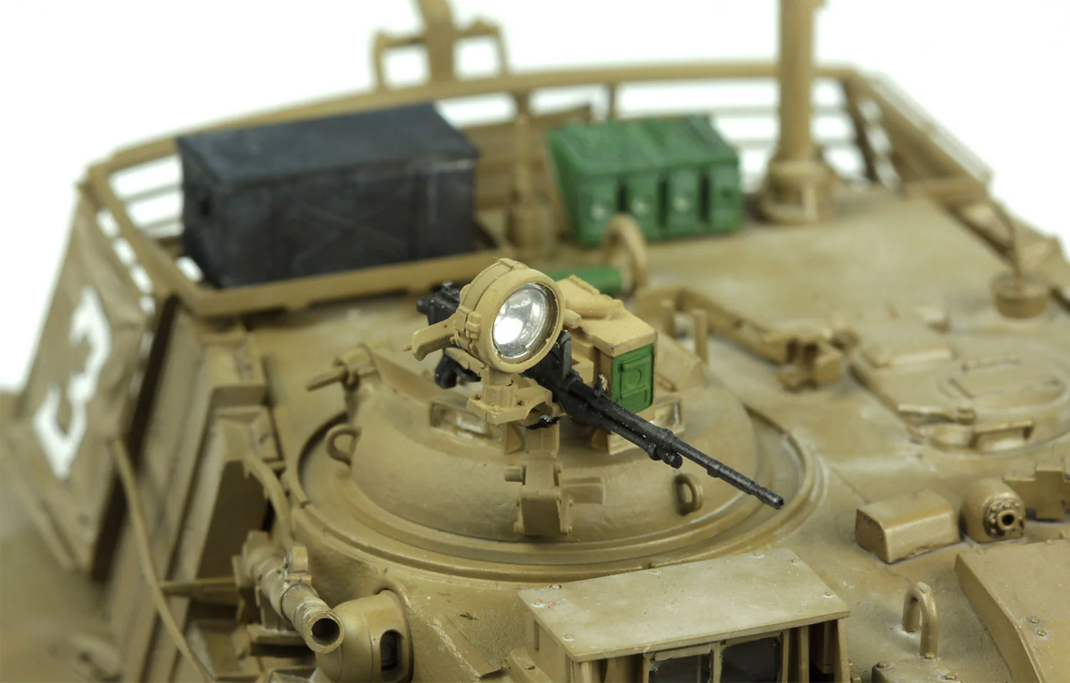 Meng 1/35 Israel Main Battle Tank Magach 6B GAL - Image 8