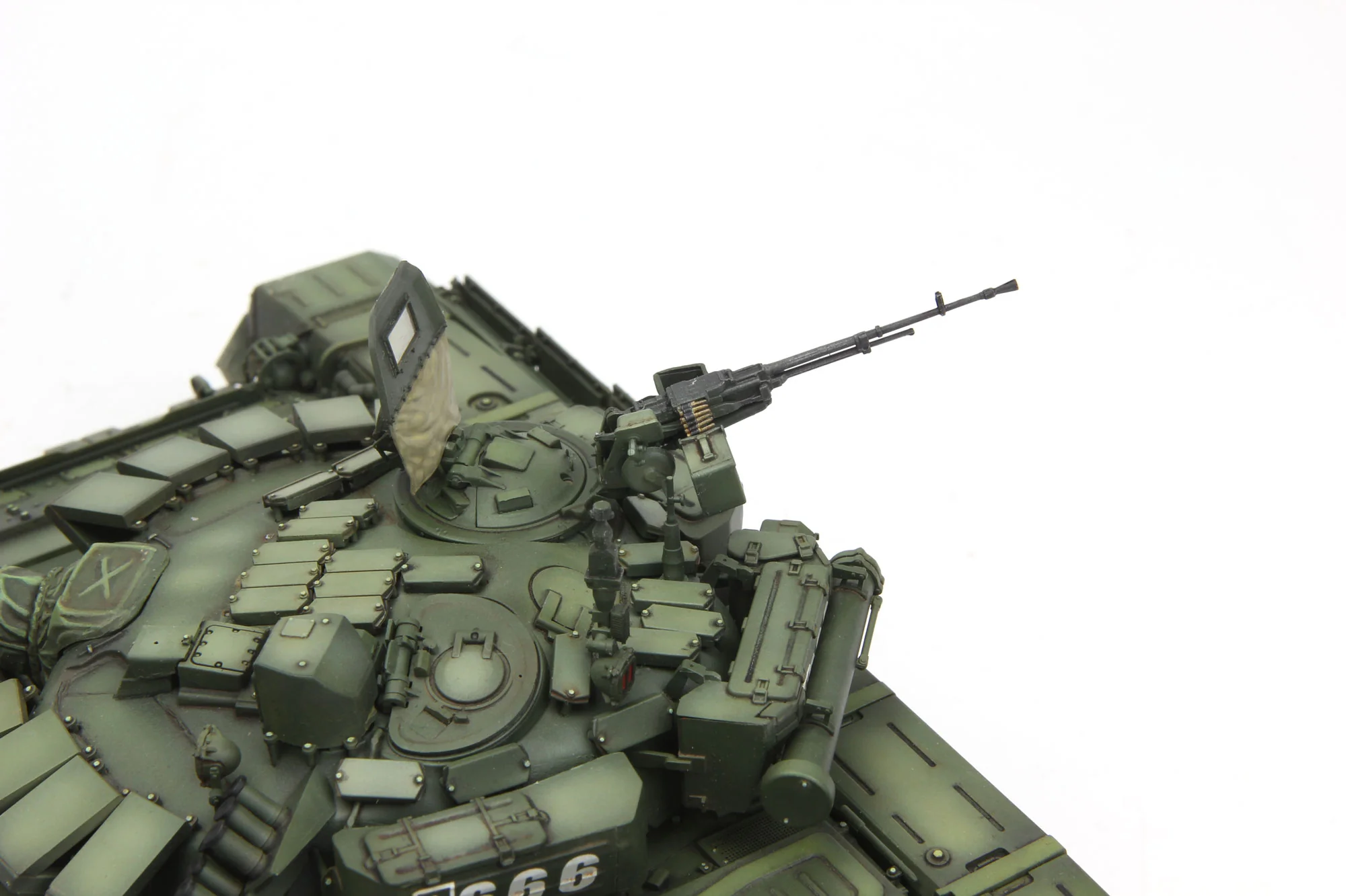 Meng 1/35 Russian Main Battle Tank T-72B3 - Image 7