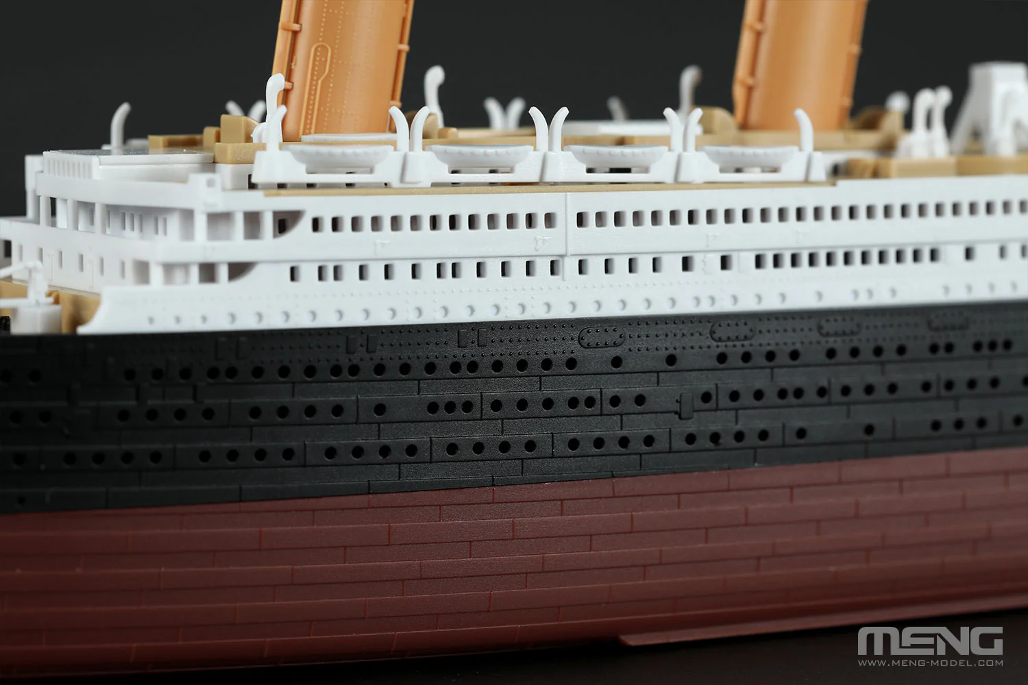 Meng 1/700 R.M.S. Titanic - Image 8
