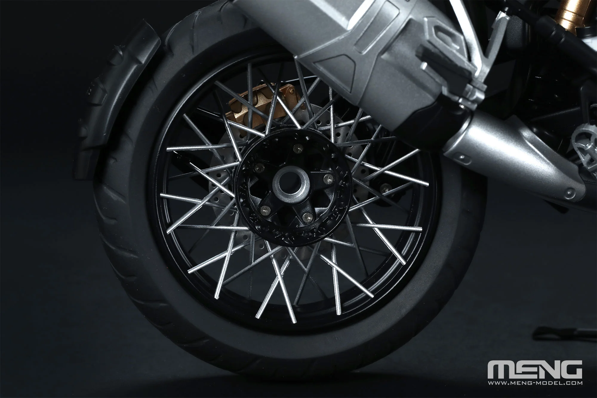 Meng 1/9 BMW R 1250 GS ADV (Pre-colored Edition) - Image 12