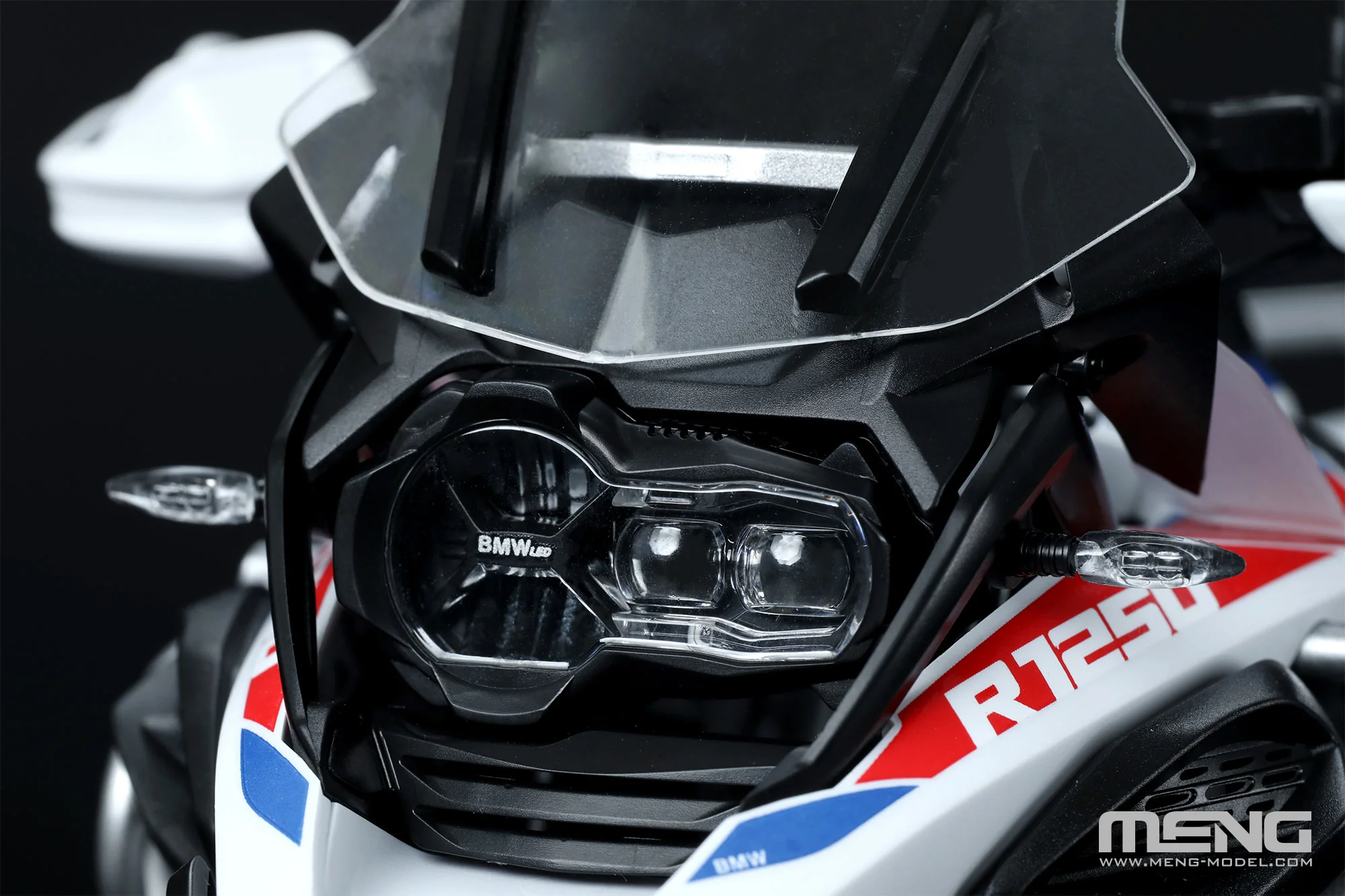 Meng 1/9 BMW R 1250 GS ADV (Pre-colored Edition) - Image 7