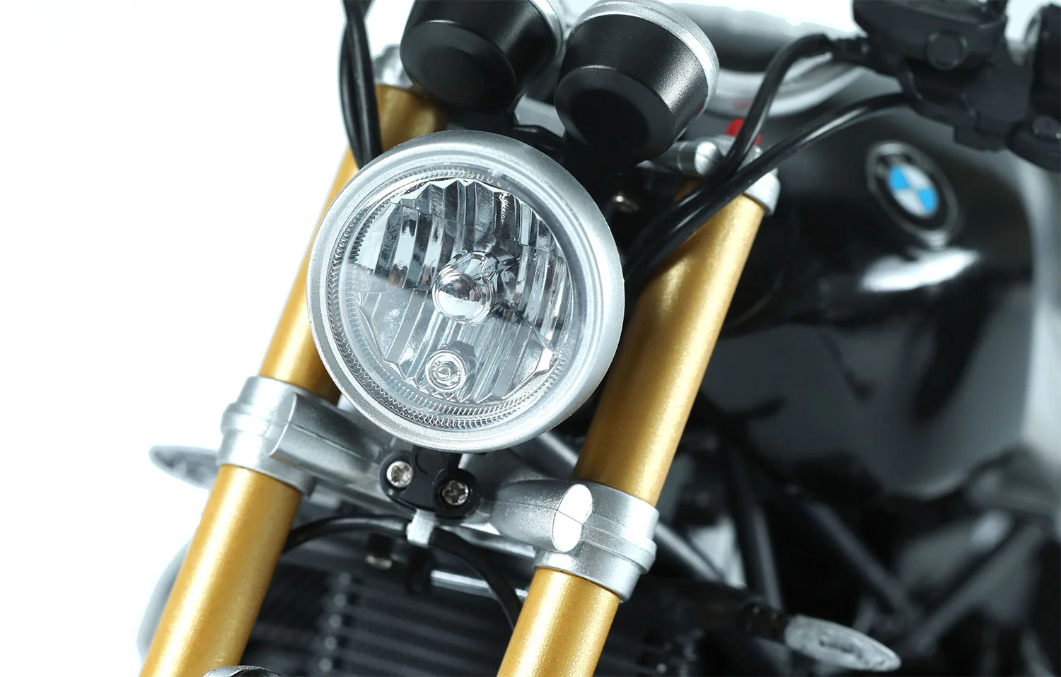 Meng 1/9 BMW R nineT (Pre-colored Edition) - Image 10