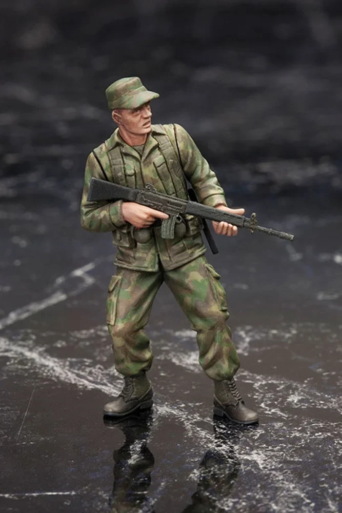 Metal Gear Solid V Ground Zeroes Set 1/35 Scale Model Kit - Image 15