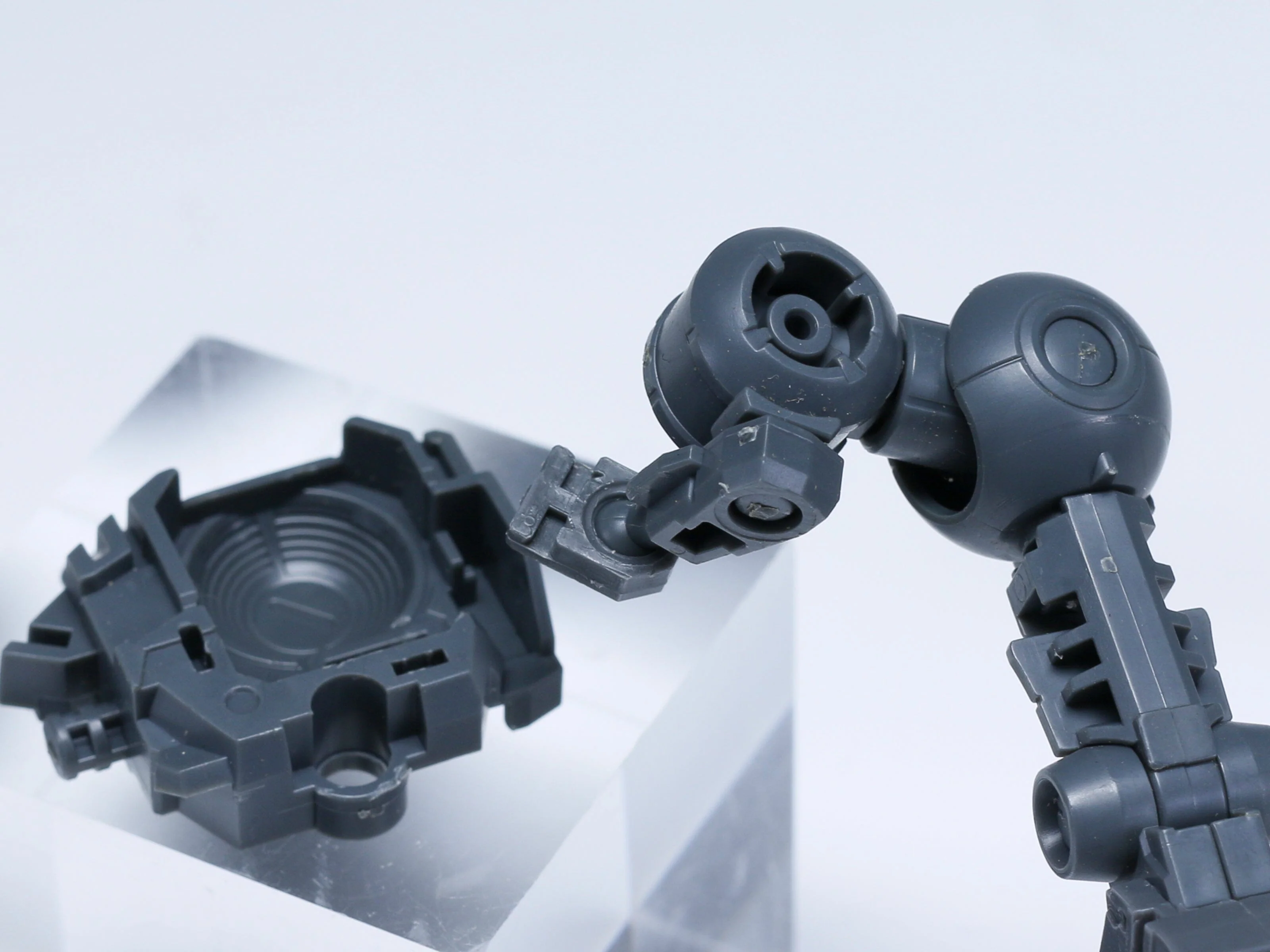 TLX-02 Metal Frame Upgrade Kit for MG RX-93 Nu Gundam Ver.Ka - Image 13