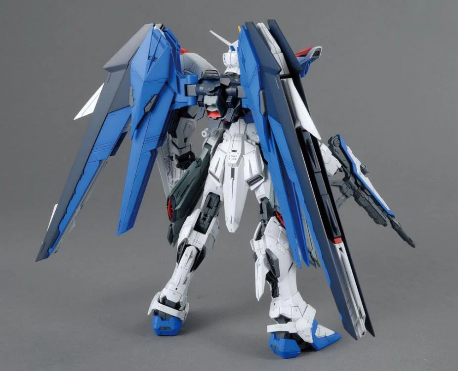 MG 1/100 Freedom Gundam (Ver 2.0) - Image 5