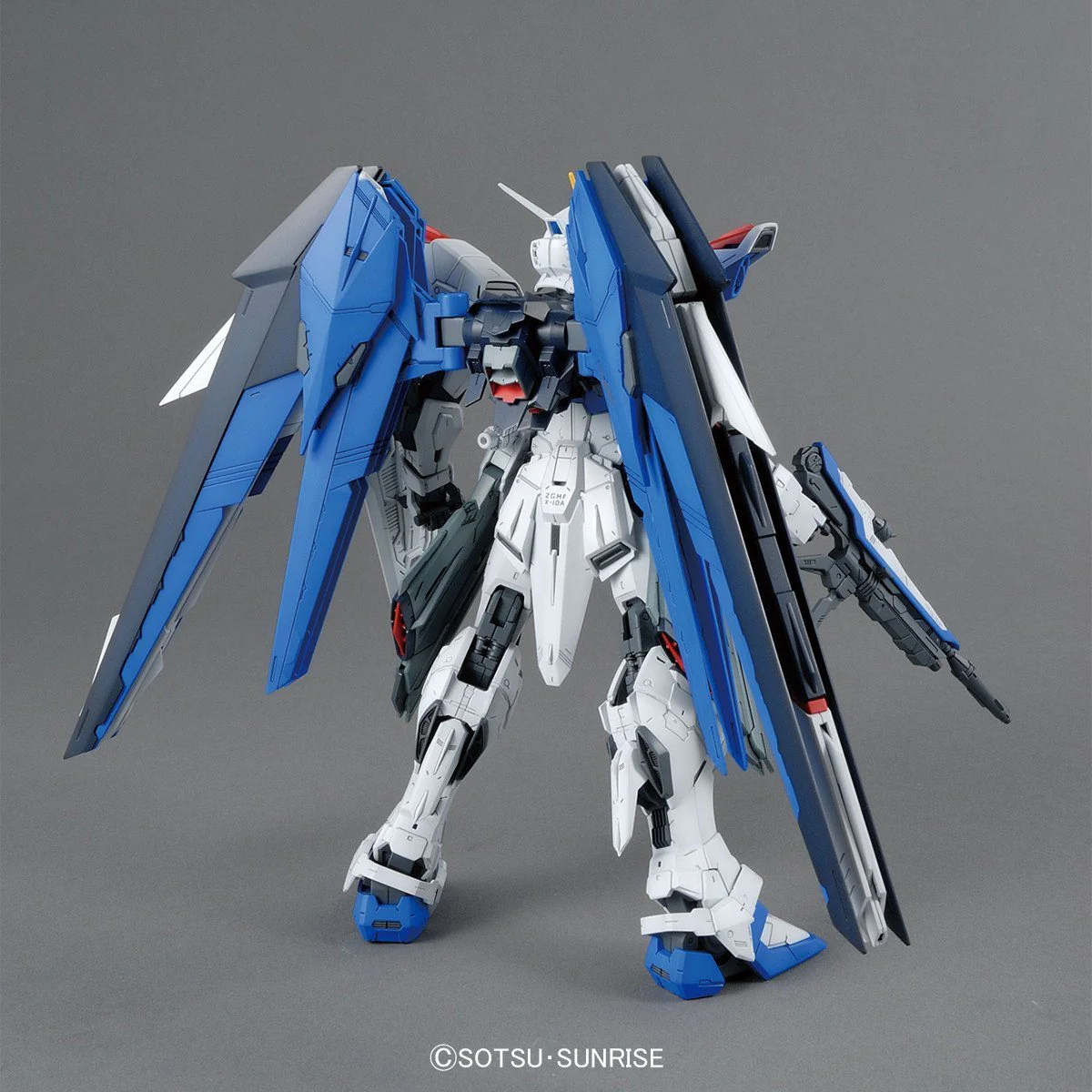 MG 1/100 Freedom Gundam Ver.2.0 & Kira Yamato - Image 4