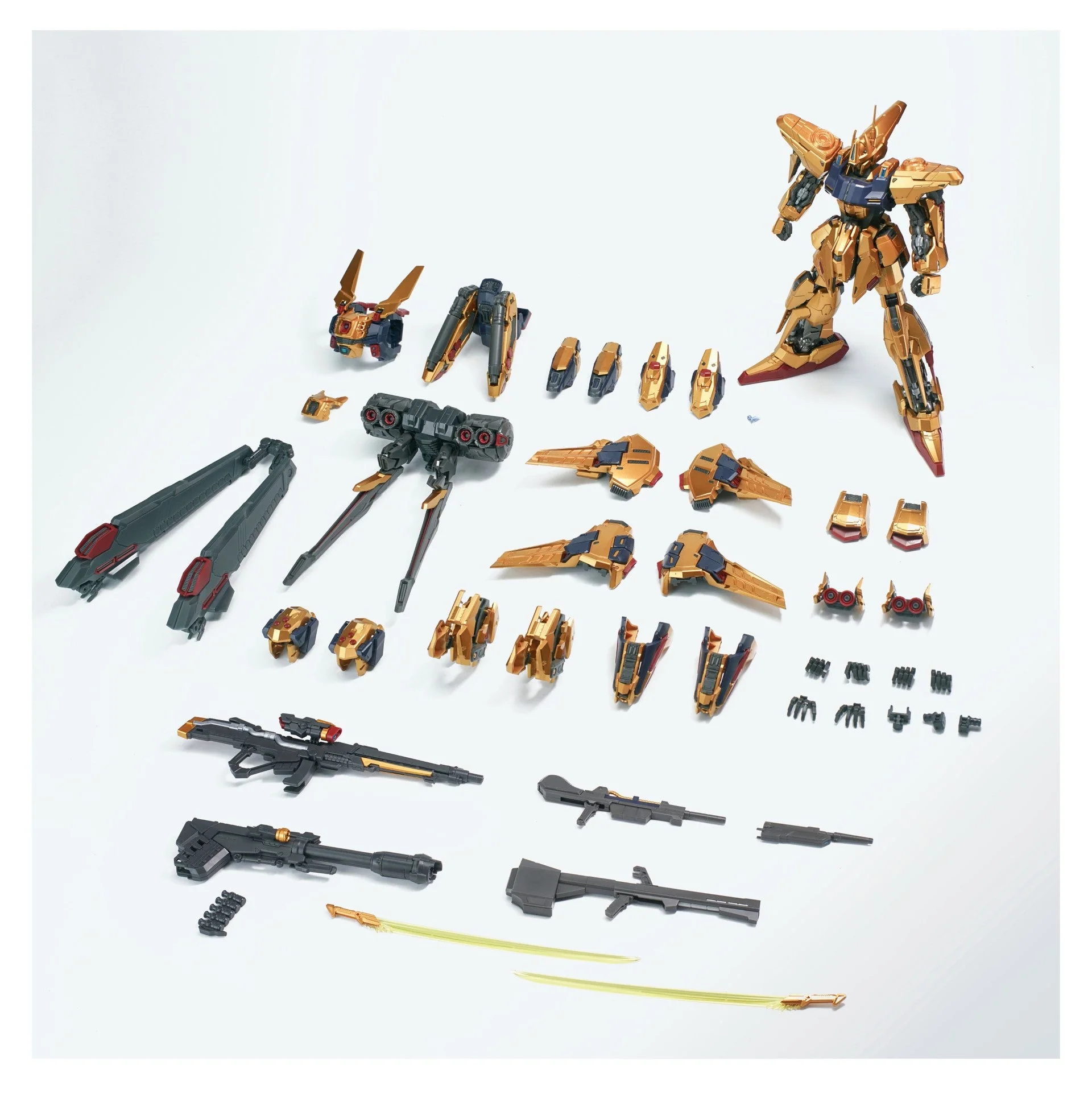 MG 1/100 Golden Warrior Model Kit - Image 18