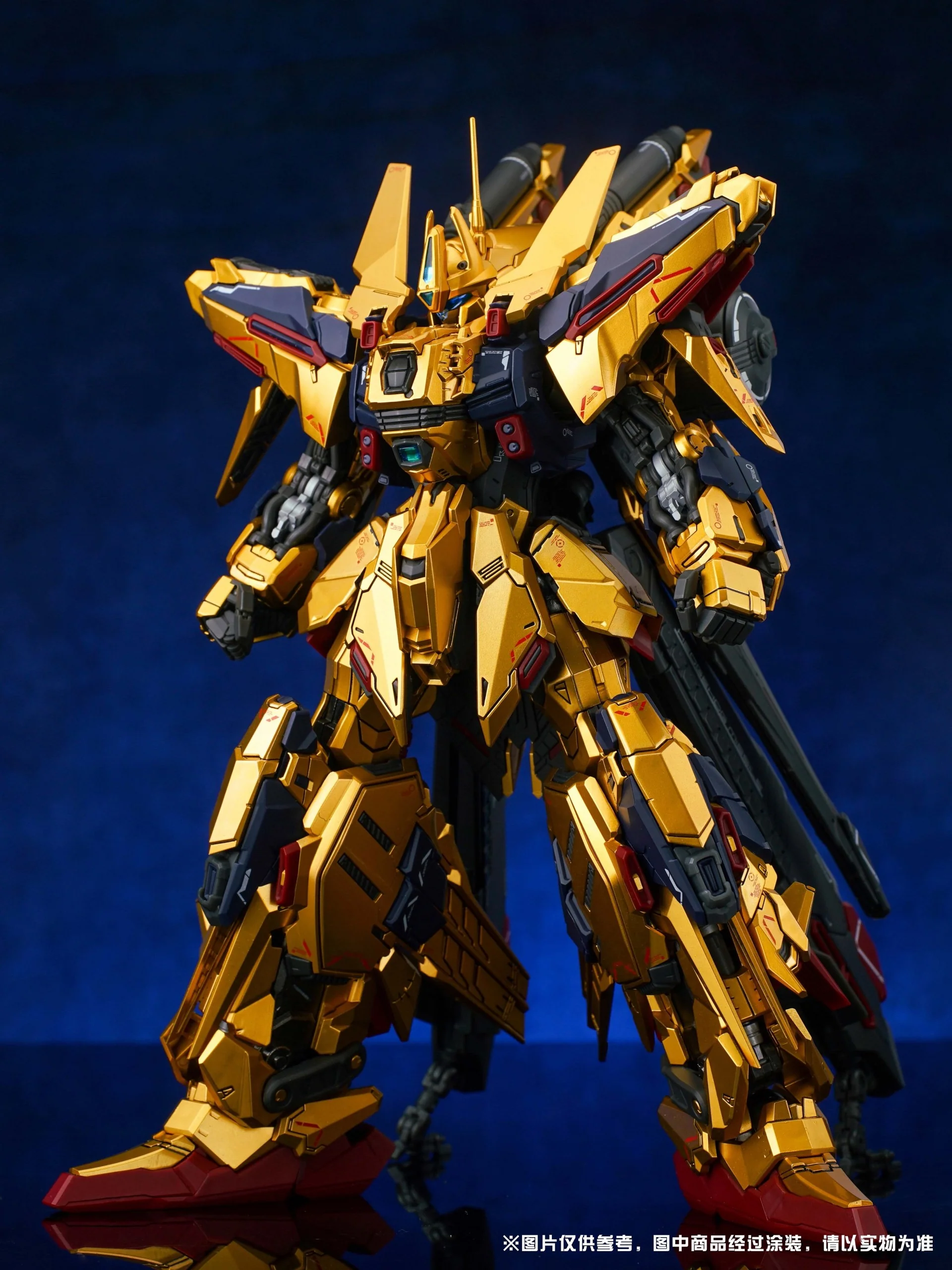 MG 1/100 Golden Warrior Model Kit - Image 3