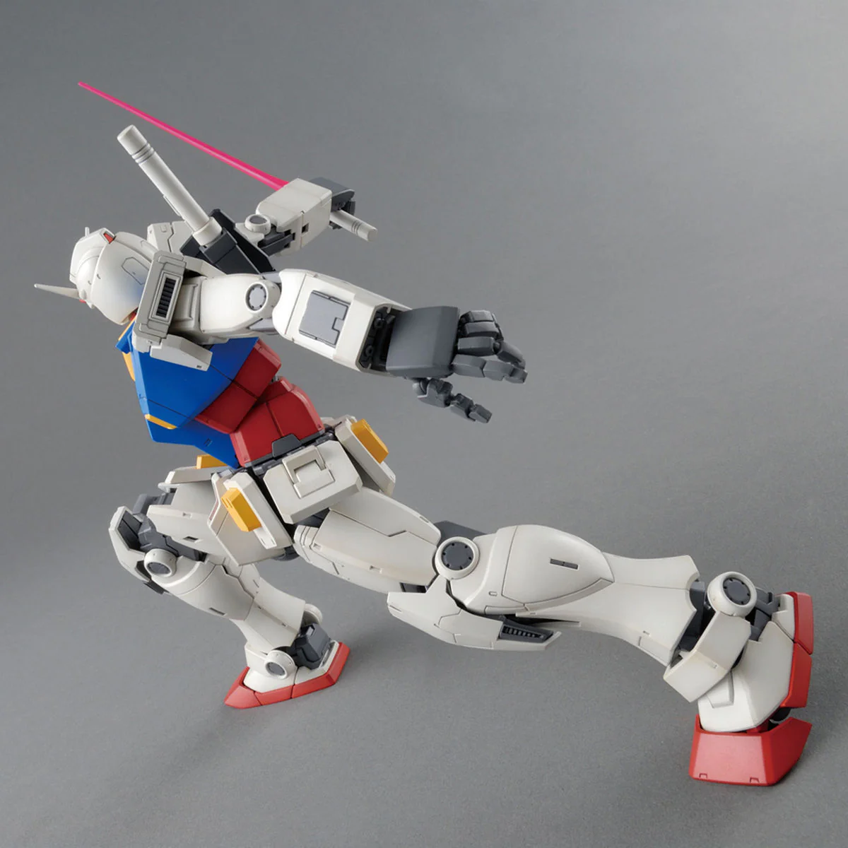 MG 1/100 RX-78-02 Gundam (Mobile Suit Gundam The Origin Ver.) - Image 6