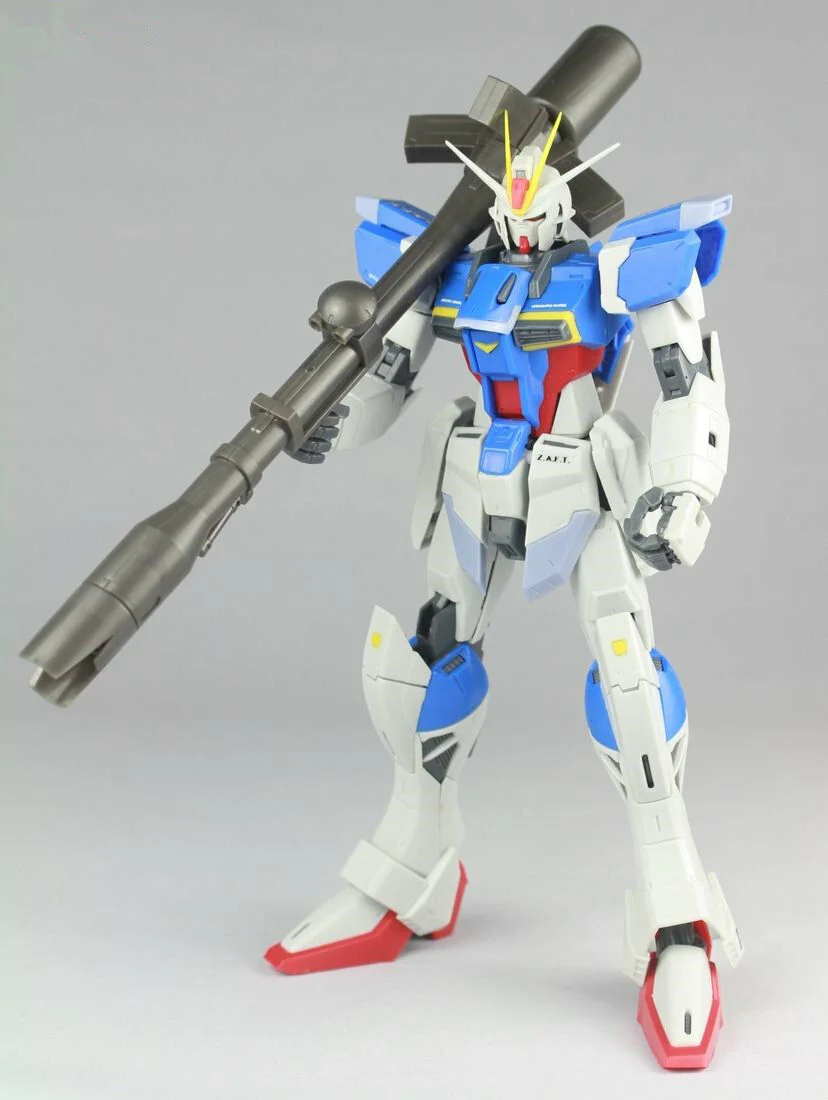 Effect Wings EWMG004 MG 1/100 Strike Bazooka+Astray BuCUE Tactical Reconnaissance Head Model Set - Image 2