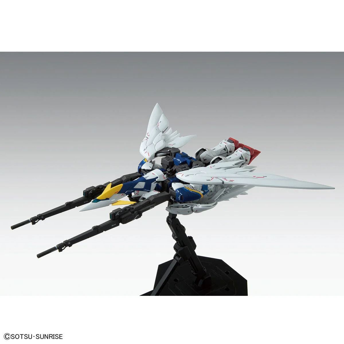 MG 1/100 Wing Gundam Zero EW (Ver.Ka) - Image 15
