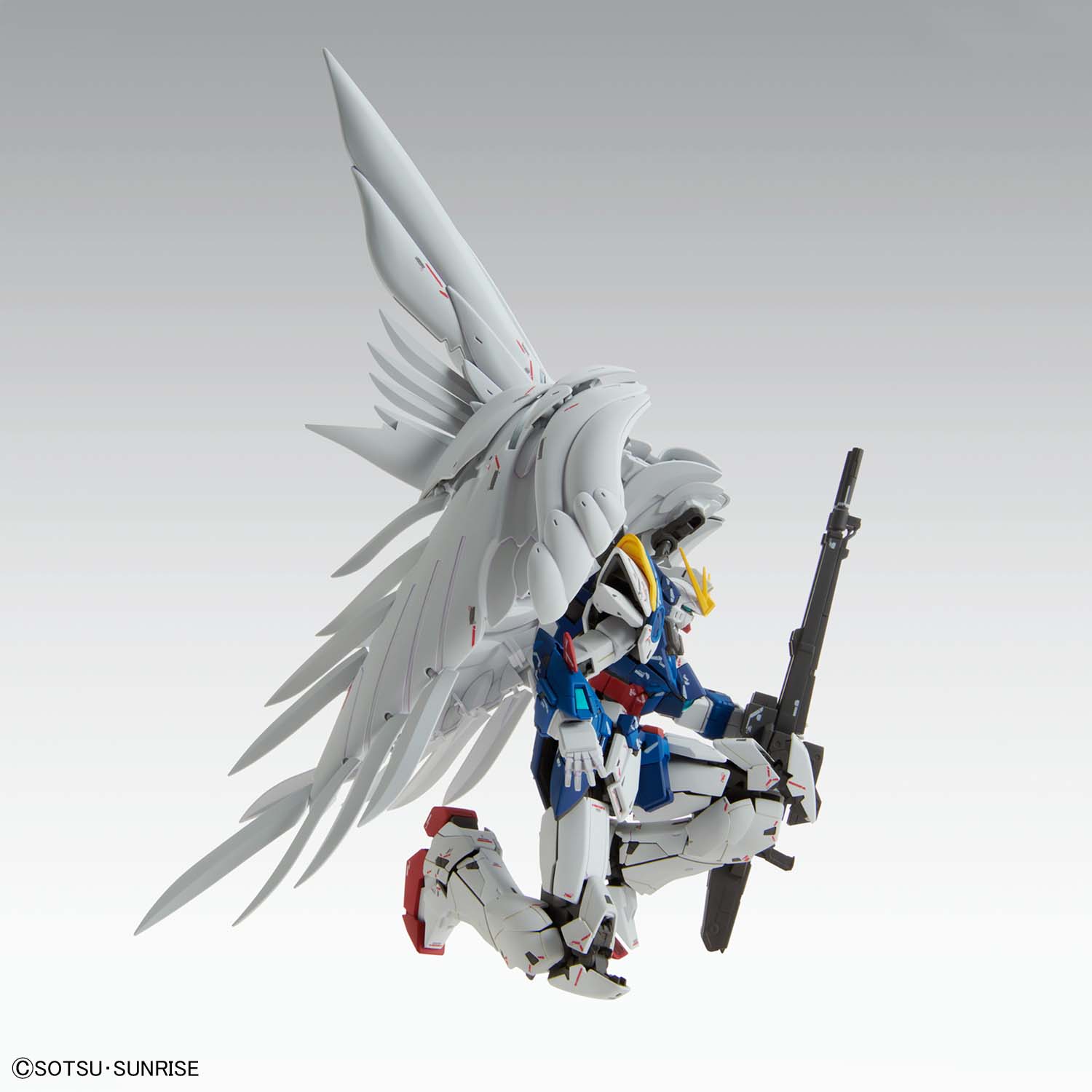 MG 1/100 Wing Gundam Zero EW (Ver.Ka) - Image 4