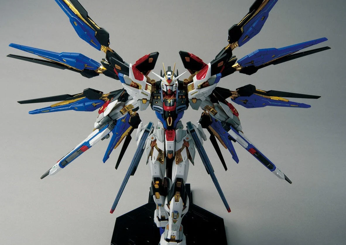 MGEX 1/100 Strike Freedom Gundam