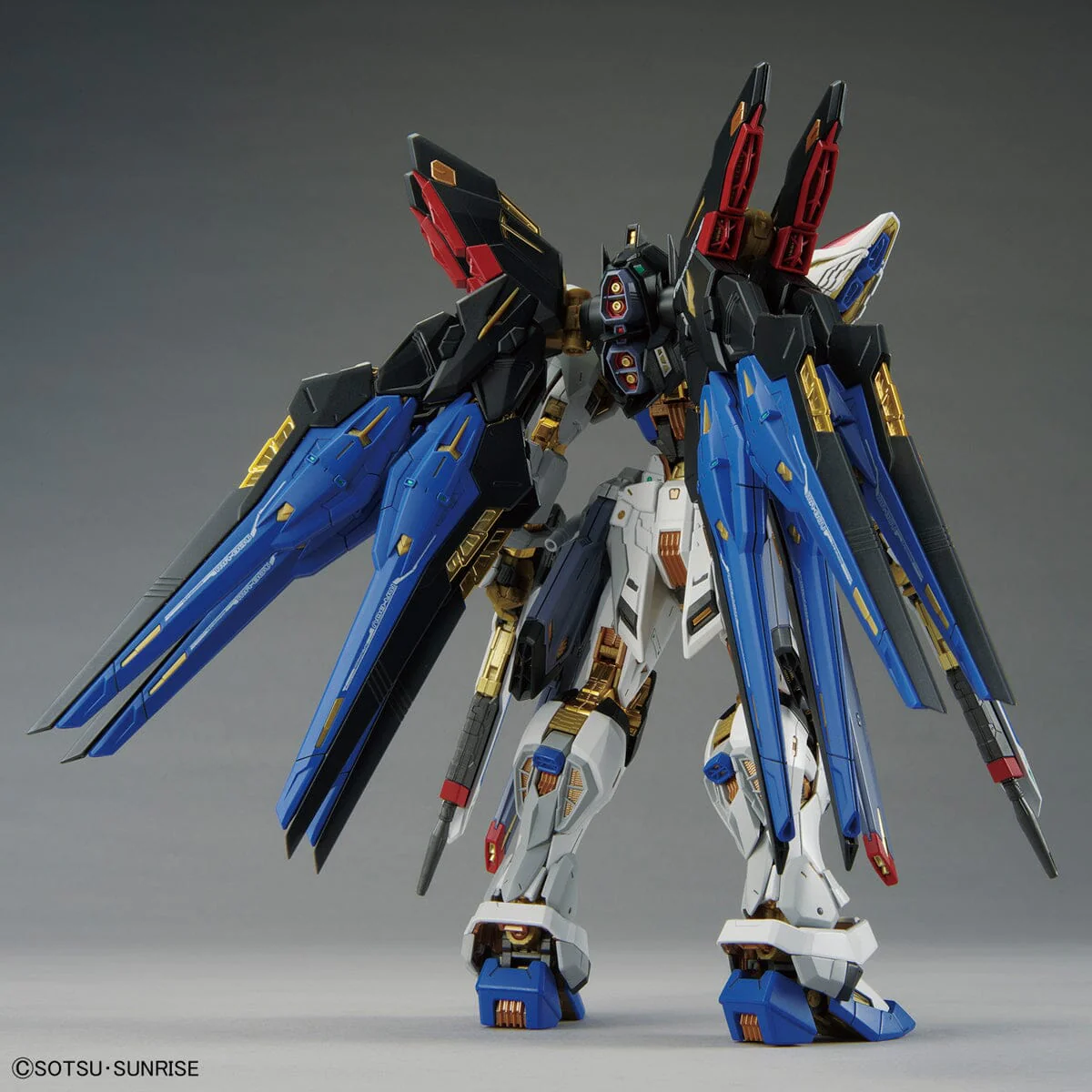 MGEX 1/100 Strike Freedom Gundam - Image 10