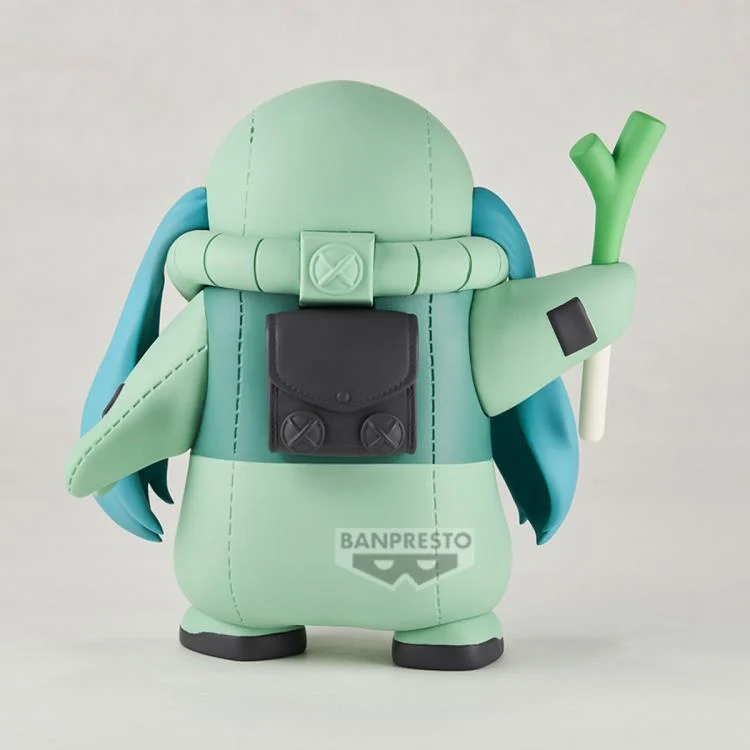 Mobile Suit Gundam 45th Anniversary Hatsune Miku (Zaku Costume Ver.) Figure - Image 3