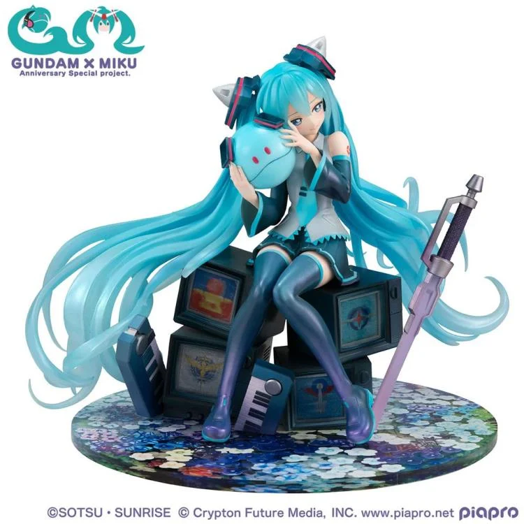 Mobile Suit Gundam 45th Anniversary x Hatsune Miku Lucrea Hatsune Miku x 00 Gundam Figure - Image 6