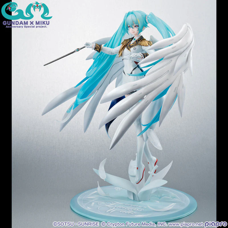 Mobile Suit Gundam 45th Anniversary x Hatsune Miku x Wing Gundam EW Lucrea Hatsune Miku 1/7 Scale Figure - Image 3