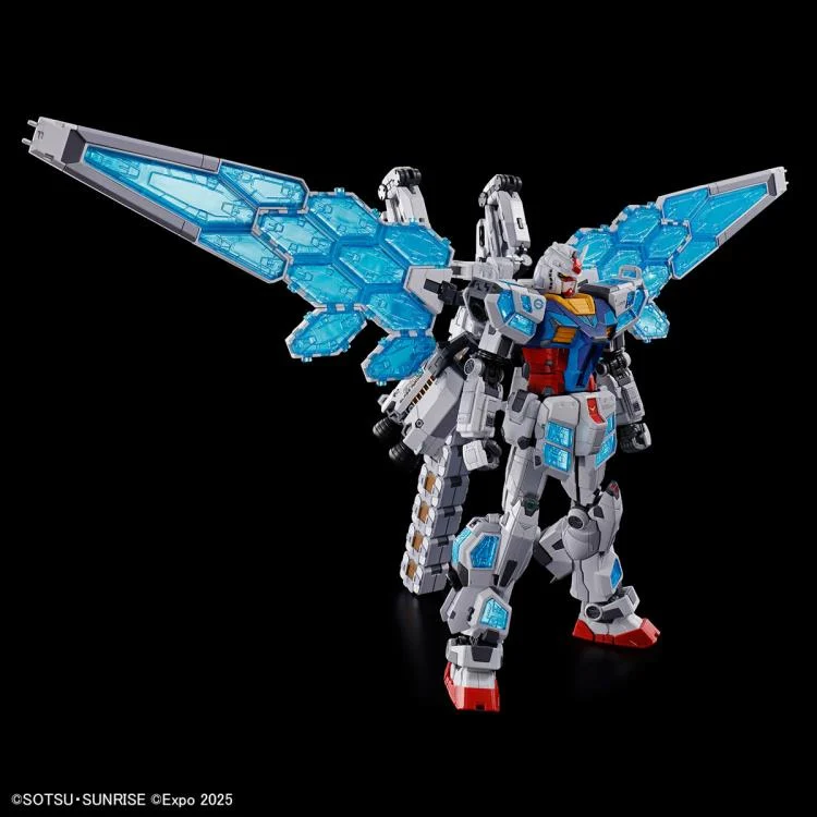 Mobile Suit Gundam Next Future RX-78F00/E Gundam (EX-001 G.L.R.S.S. Feather Unit) 1/144 Scale Model Kit - Image 4