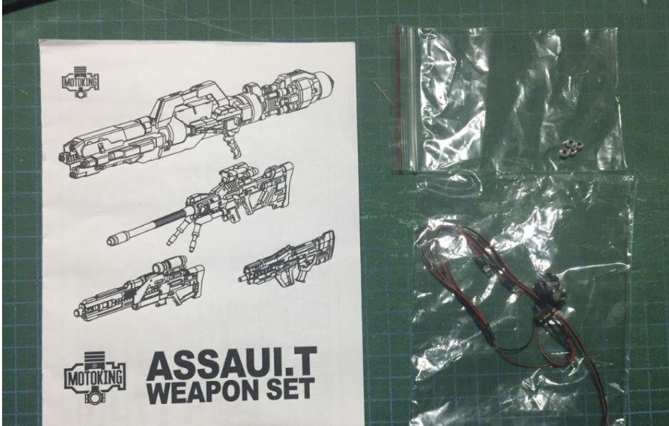 Moto King Unpainted Unassembled Assault weapon set ( LED unit included ) for 1/100 Gundam & 1/6 humanoid model Mobile Suit - Image 8
