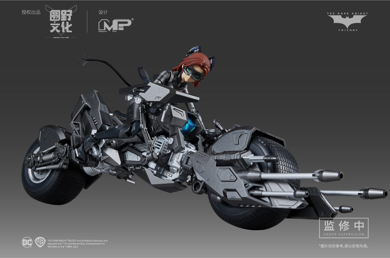 DC Comics DC-02 Catwoman and Bat-Pod 1/10 Scale Model Kit - Image 7