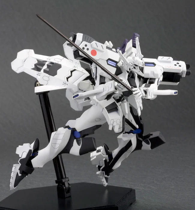 Muv-Luv Alternative XFJ-01a Shiranui Second Yuya Bridges Ki Model Kit - Image 10