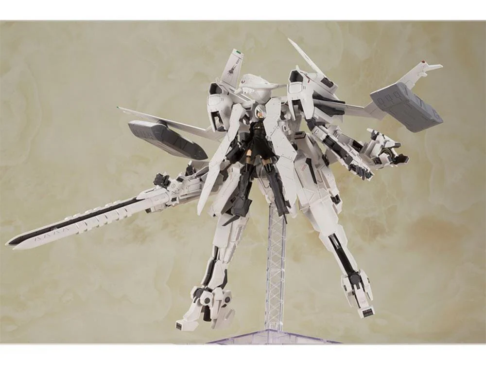NieR Automata Flight Unit Ho229 Type-B & 2B (YoRHa No. 2 Type B) Model Kit (Reissue) - Image 4