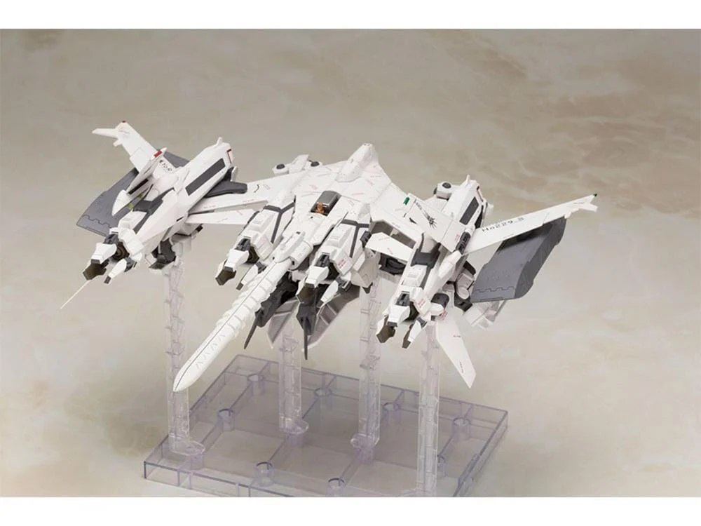 NieR Automata Flight Unit Ho229 Type-B & 2B (YoRHa No. 2 Type B) Model Kit (Reissue) - Image 7