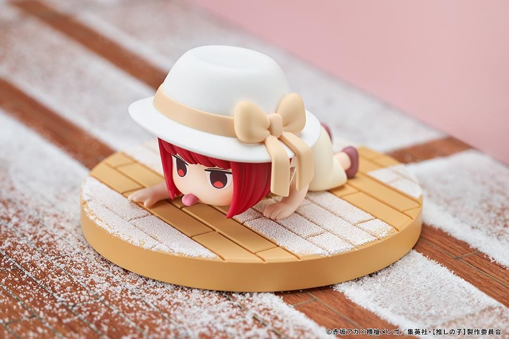 Oshi no Ko Kana Arima (The Genius Child Actor Who Licks Baking Soda Ver.) Chibi Figure - Image 2