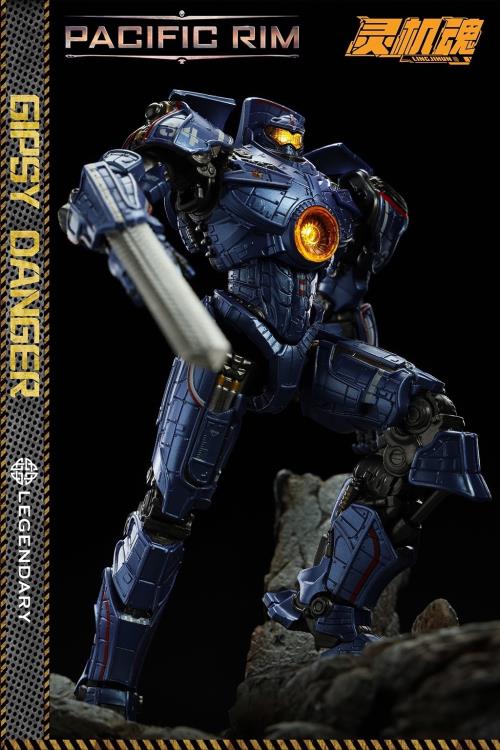 Pacific Rim Gipsy Danger Action Figure - Image 3