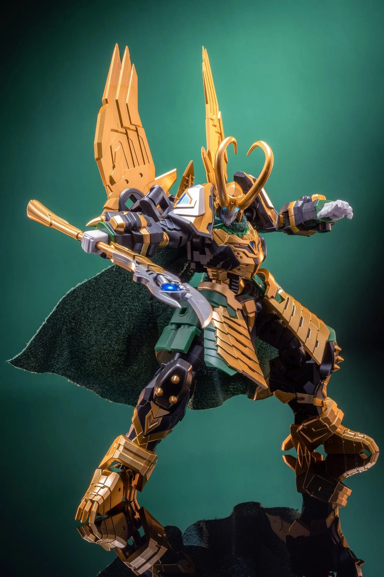 Pangu Toys PT-11 Loki Action Figure - Image 7