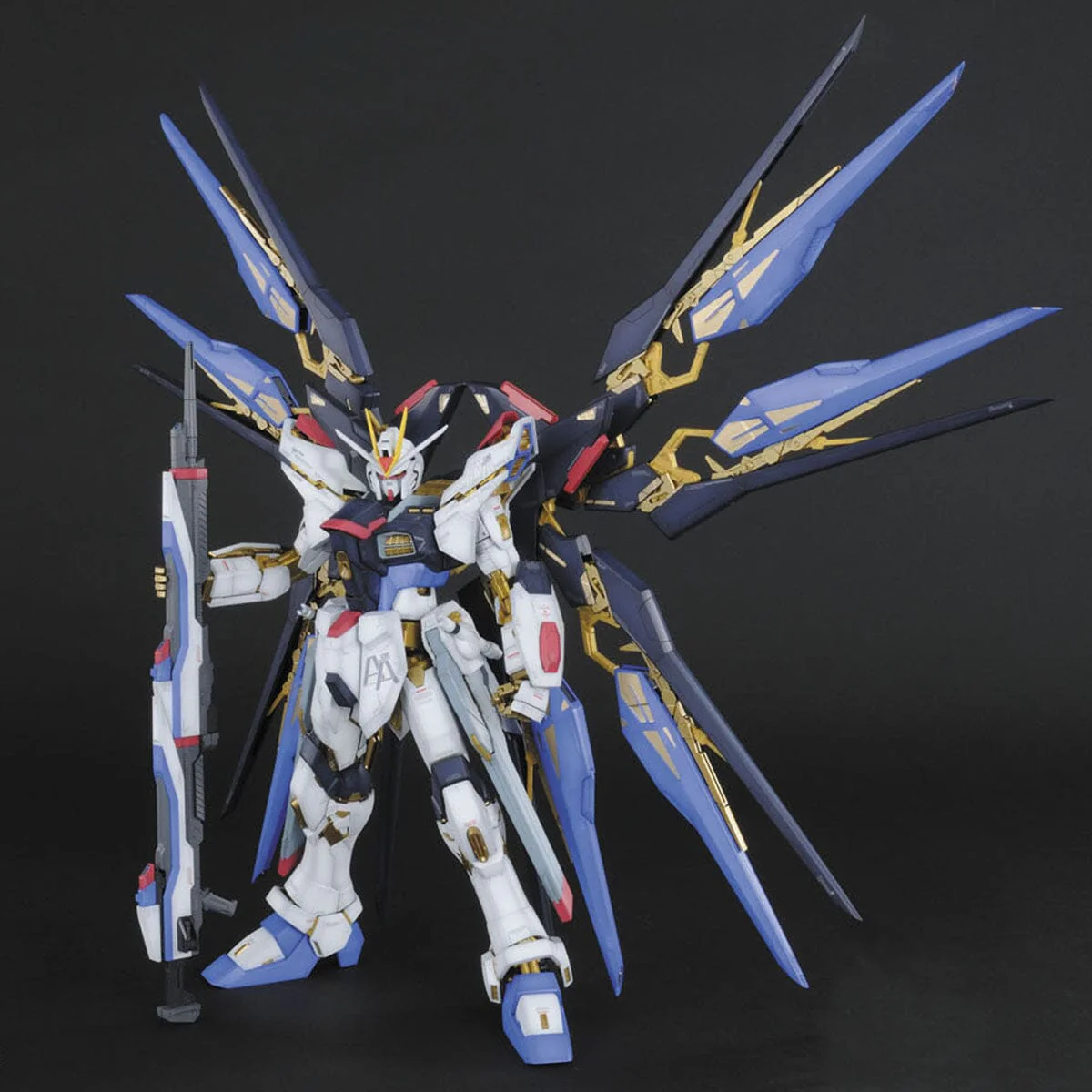 PG 1/60 Strike Freedom Gundam - Image 3