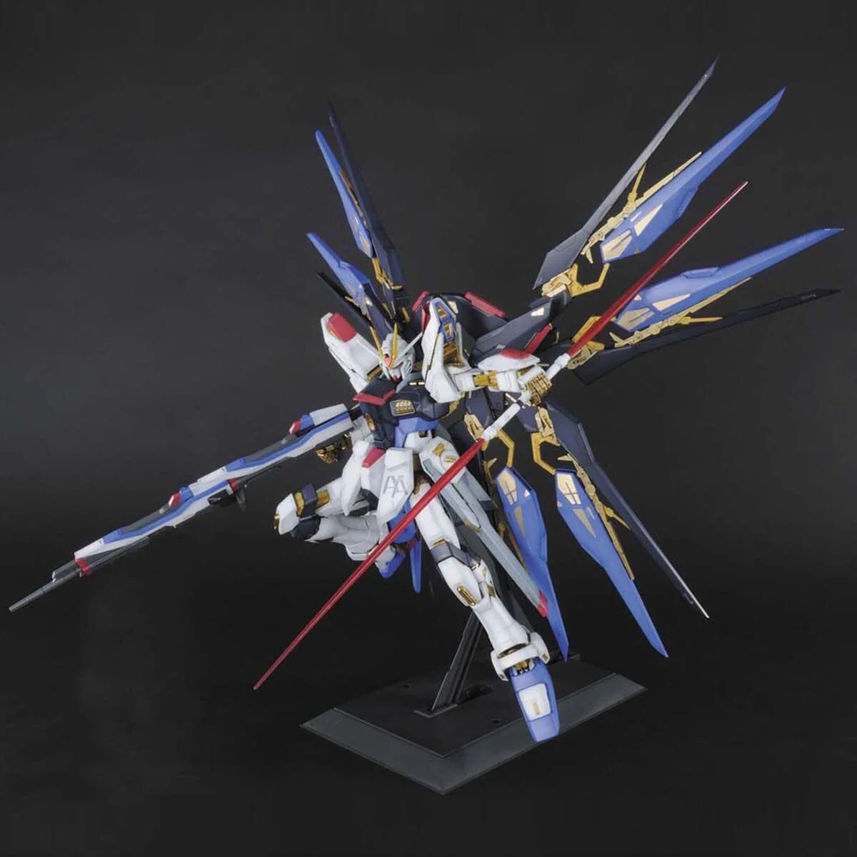 PG 1/60 Strike Freedom Gundam - Image 6