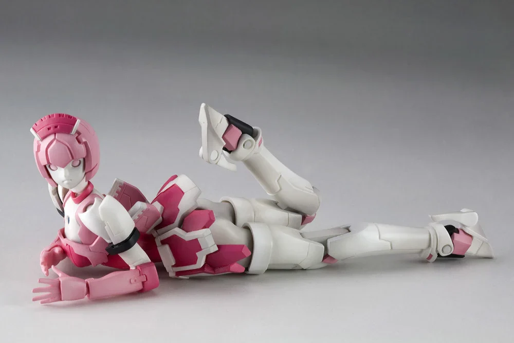 Phantasy Star Online Blue Burst RAcaseal Elenor Camuel 1/12 Scale Model Kit - Image 6