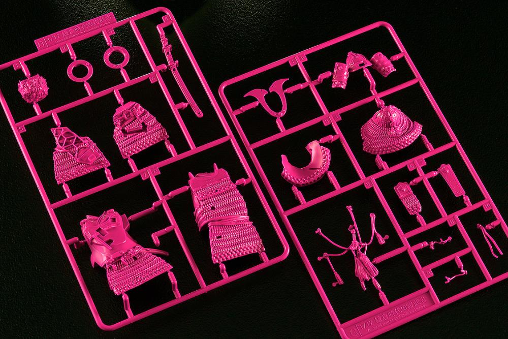 PLAMAX Kamakura Period Armored Warrior (Pink Color Edition) 1/12 Scale Model Kit - Image 5