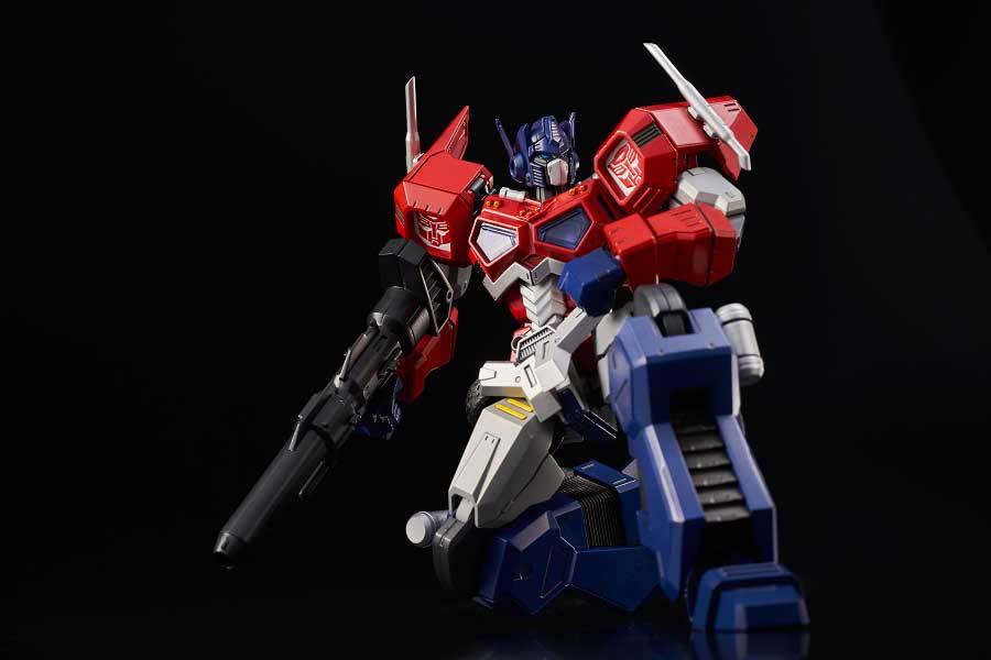 01 Optimus Prime (Attack Mode) "Transformers", Flame Toys Furai Model - Image 13