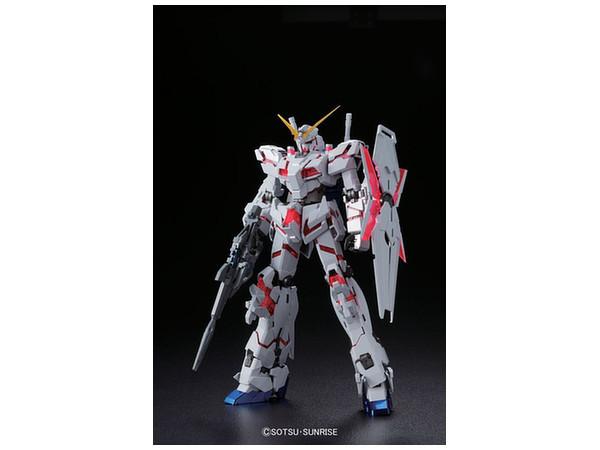 1/100 MG RX-0 Unicorn Gundam (Red or Green Frame Twin Frame Edition) Titanium Finish - Image 3