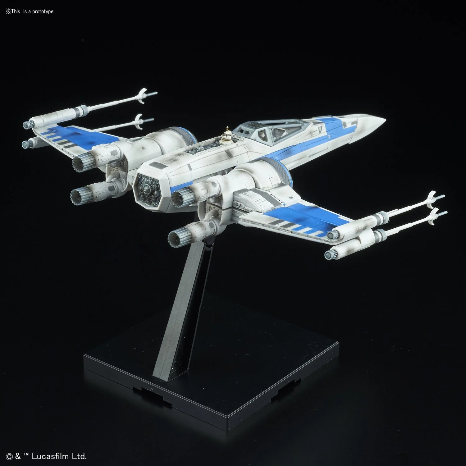 Blue Squadron Resistance X-Wing Fighter "Star Wars: The Last Jedi", Bandai Star Wars 1/72 Plastic Model - Image 3