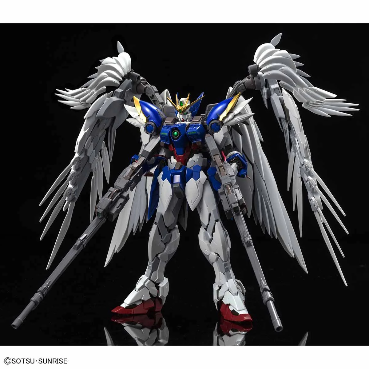 Hi-Resolution Model 1/100 Wing Gundam Zero Custom EW Ver. - Image 16