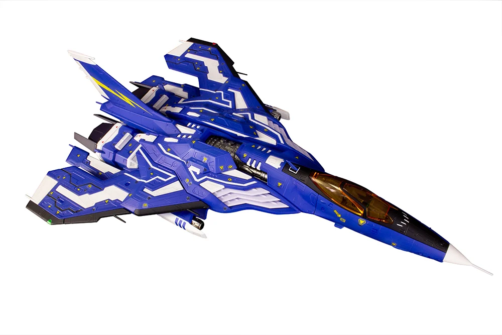 Raiden V Director's Cut FT-00004A Azuma (2P Color Ver.) 1/100 Scale Model Kit - Image 2