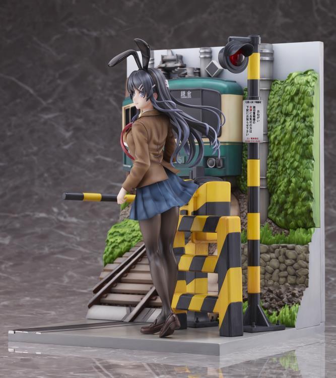 Rascal Does Not Dream of Bunny Girl Senpai Mai Sakurajima (Enoden Ver.) 1/7 Scale Shibuya Scramble Figure - Image 6