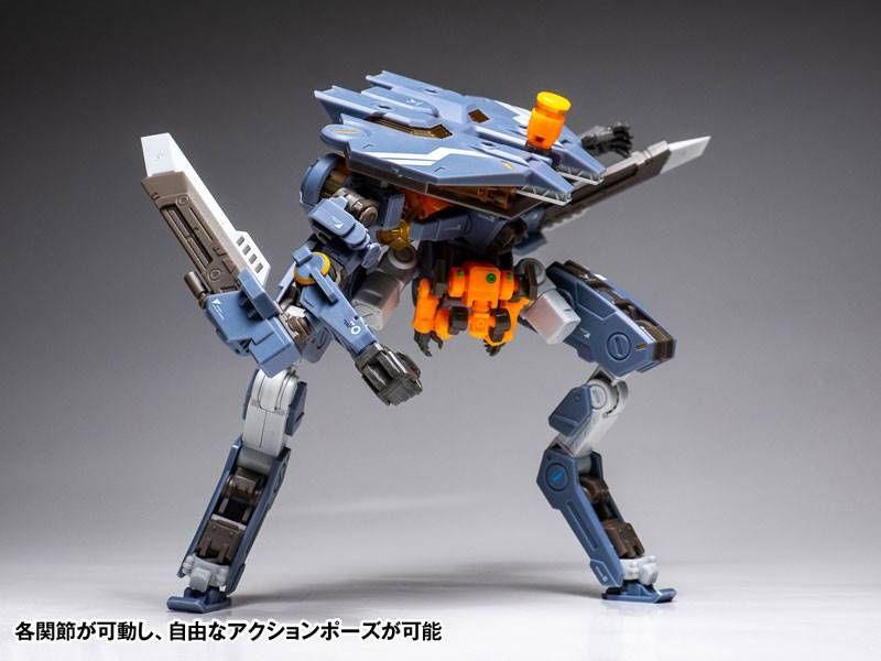 RB-05 CARBE UNIVERSAL COLOR VER. ACTION FIGURE - Image 6