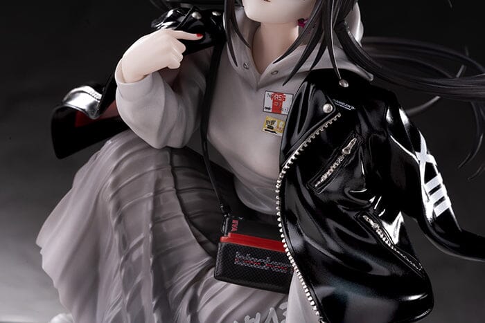 Rebuild of Evangelion Mari Makinami Illustrious (Radio EVA Original Color Ver. Part 2) 1/7 Scale Figure - Image 5