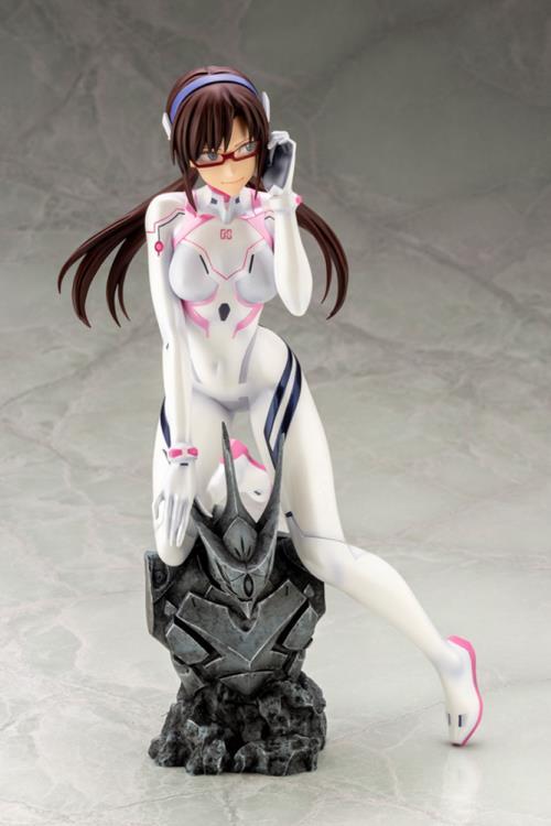 Rebuild of Evangelion Mari Makinami Illustrious (White Plugsuit Ver.) 1/6 Scale Figure - Image 9