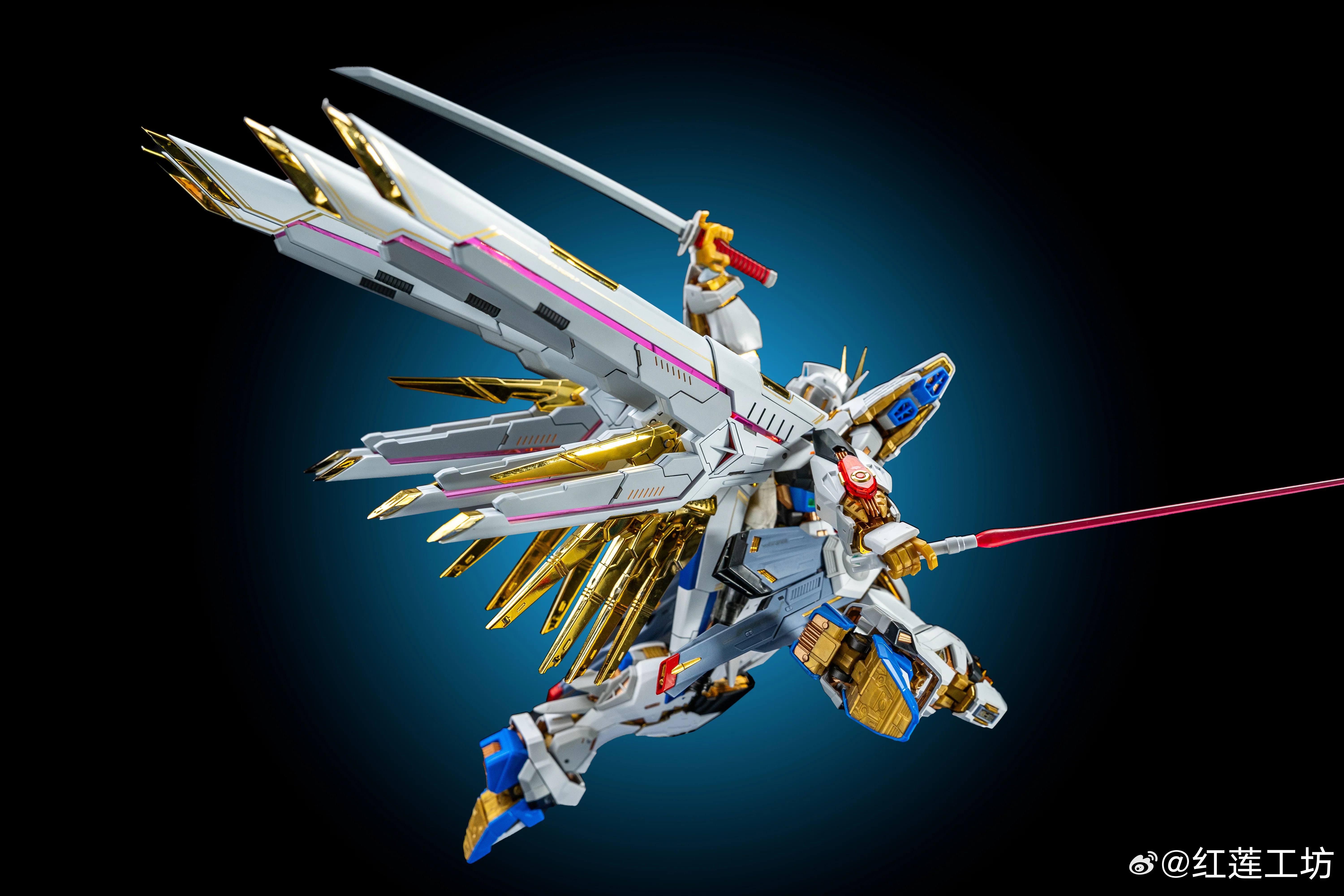 Red Lotus 1/100 Proud Defender (White Ver.) - Image 5