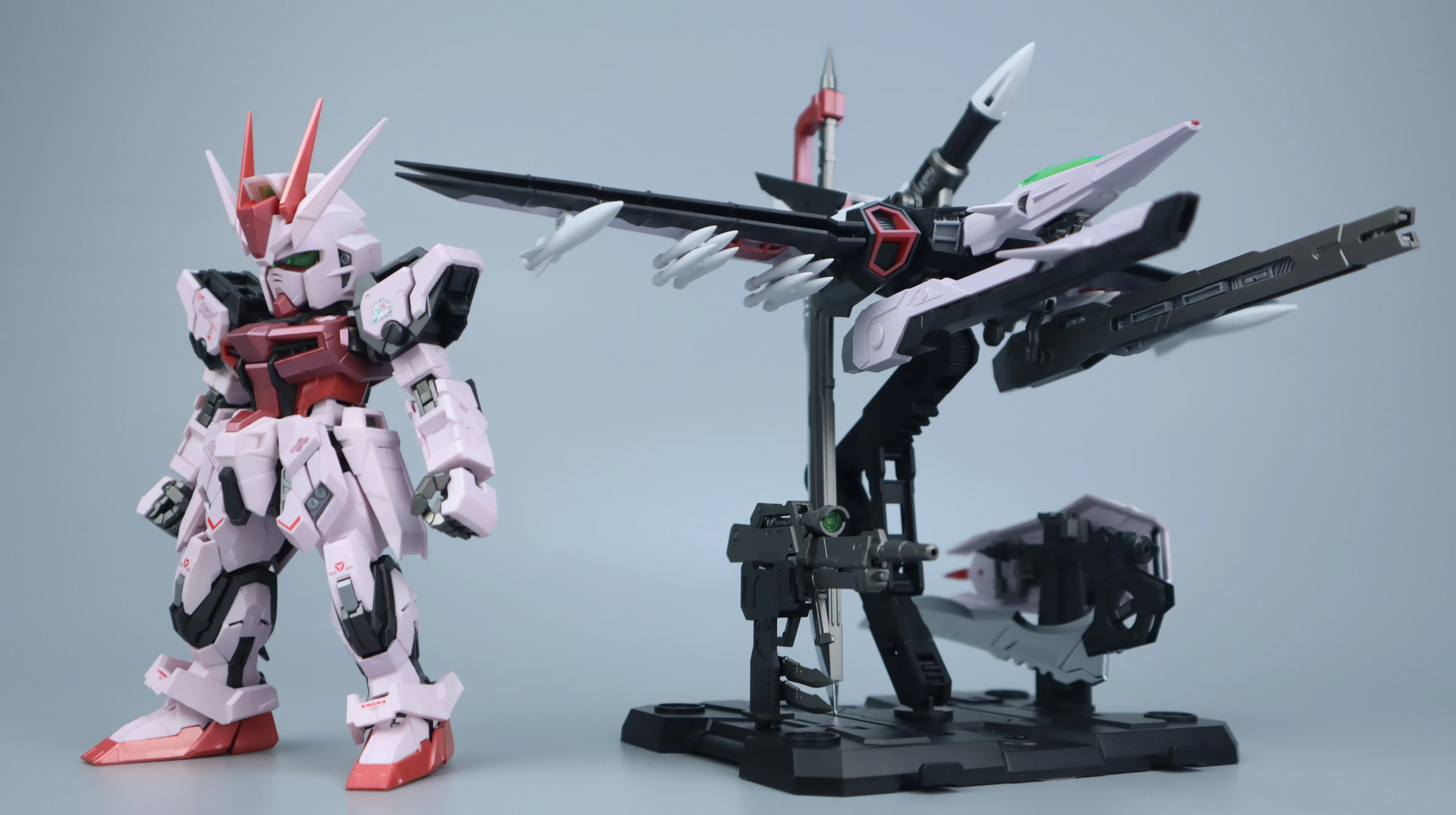 Revenger Bird - 01 - MGSD Strike Rouge Pink Warrior - Image 5