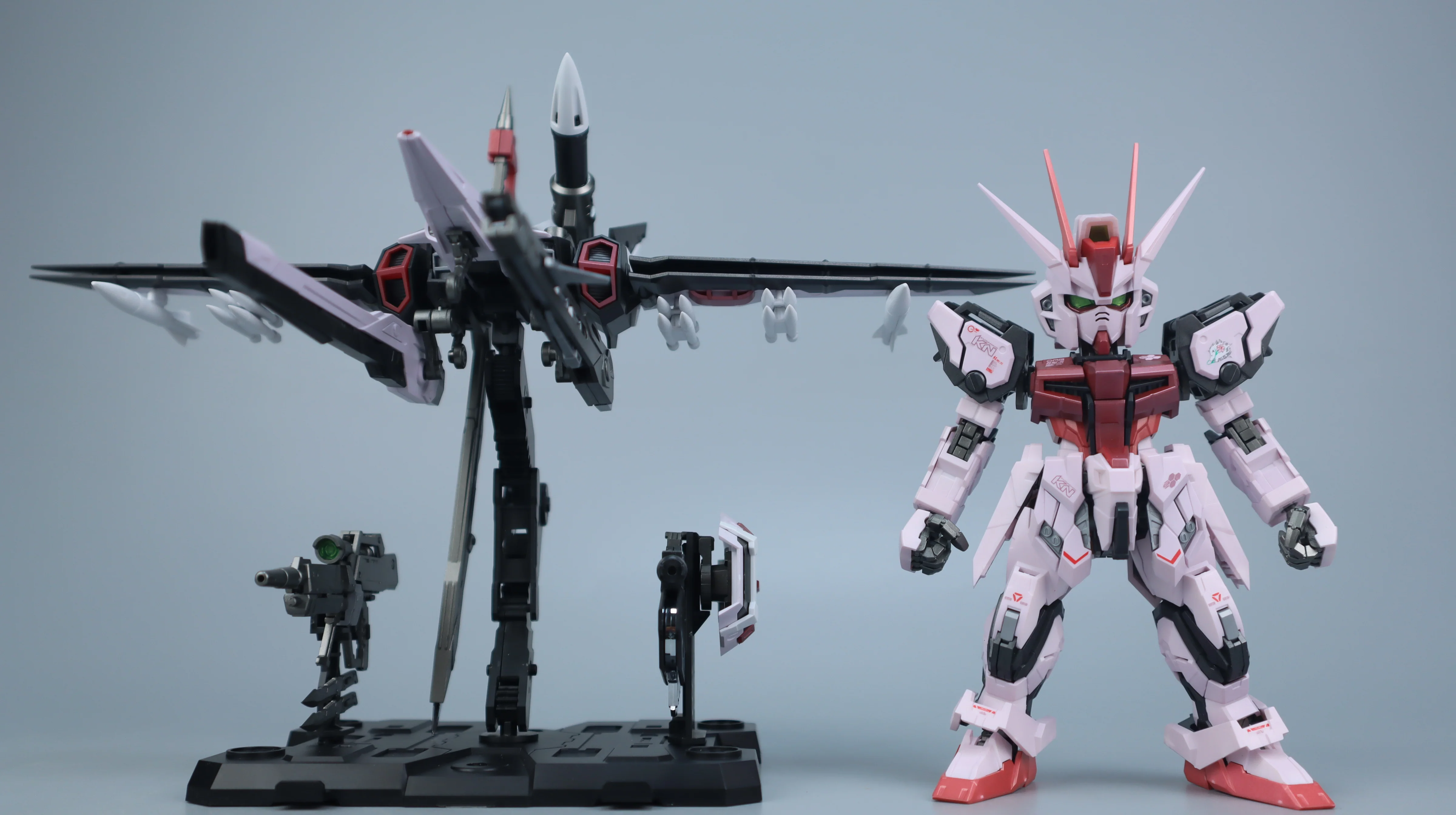 Revenger Bird - 01 - MGSD Strike Rouge Pink Warrior - Image 6