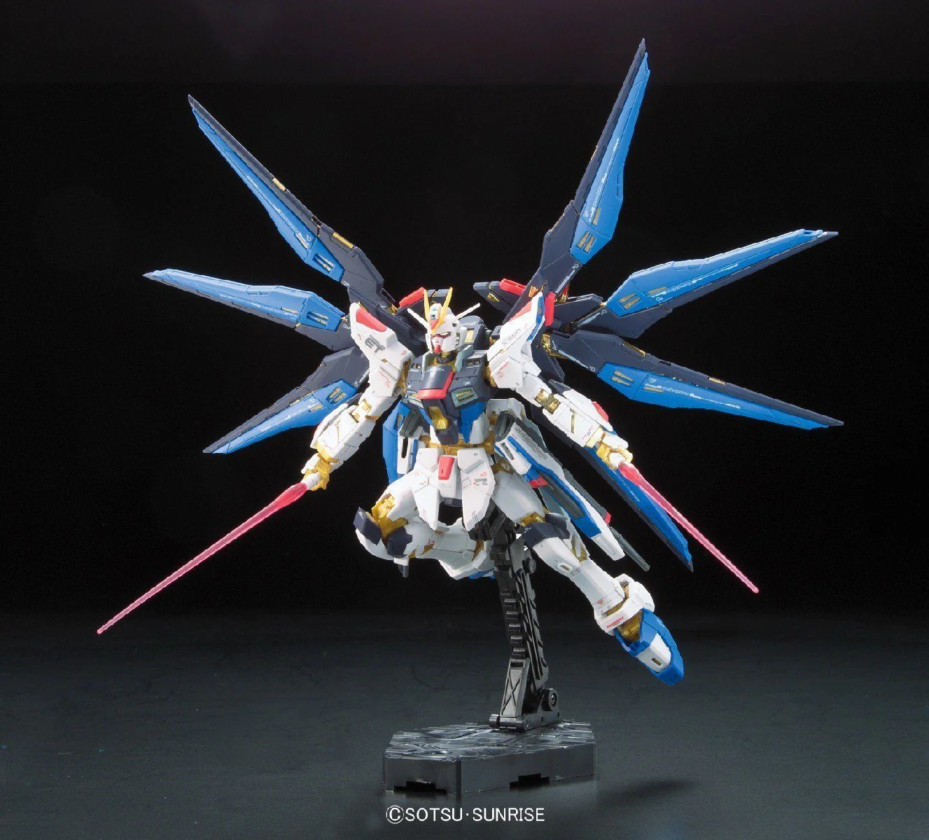 RG 1/144 #14 Strike Freedom Gundam - Image 4
