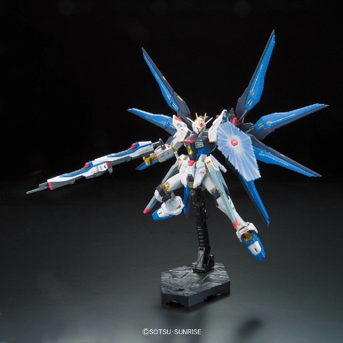 RG 1/144 #14 Strike Freedom Gundam - Image 7