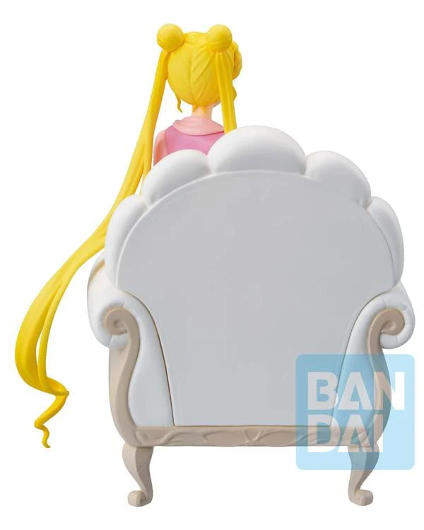 Sailor Moon Cosmos Ichibansho Usagi & Luna (Antique Style) Figure - Image 5